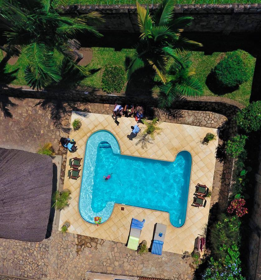 Entebbe Palm Hotel Exterior photo